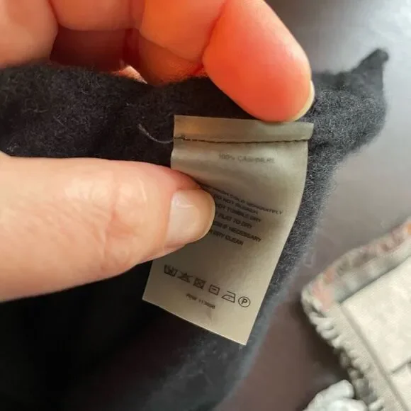 MARGARET O’LEARY | black high neck sleeveless cashmere sweater M - Picture 12 of 12